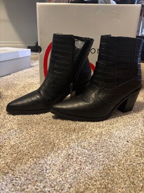 Black Croc-Embossed Pointed Toe Ankle Boots - Women